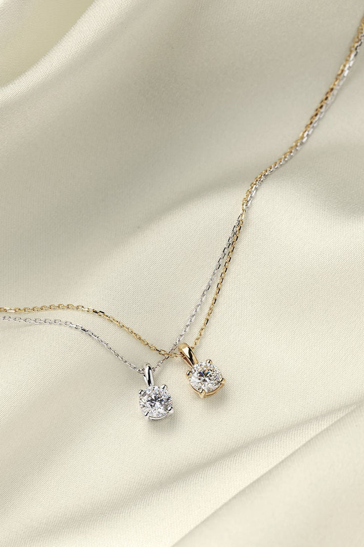 Minimalist Diamond Pendant Trends