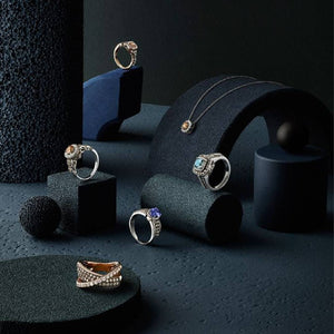 Vintage vs Modern Engagement Rings: What’s Trending?