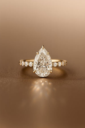 Pear-Shaped Lab Diamond Rings