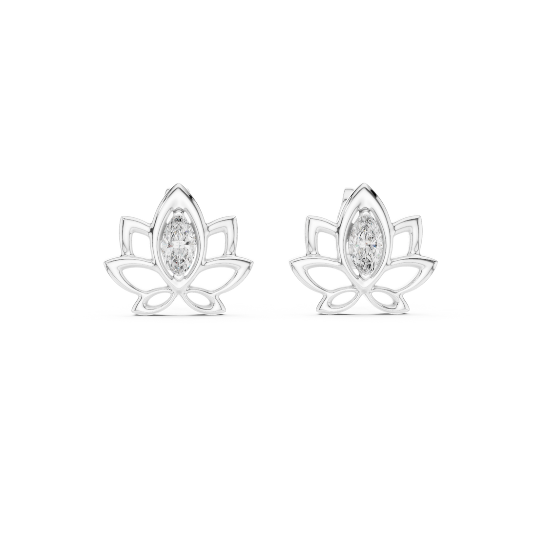 Heavy bridal choker with ornate detail.