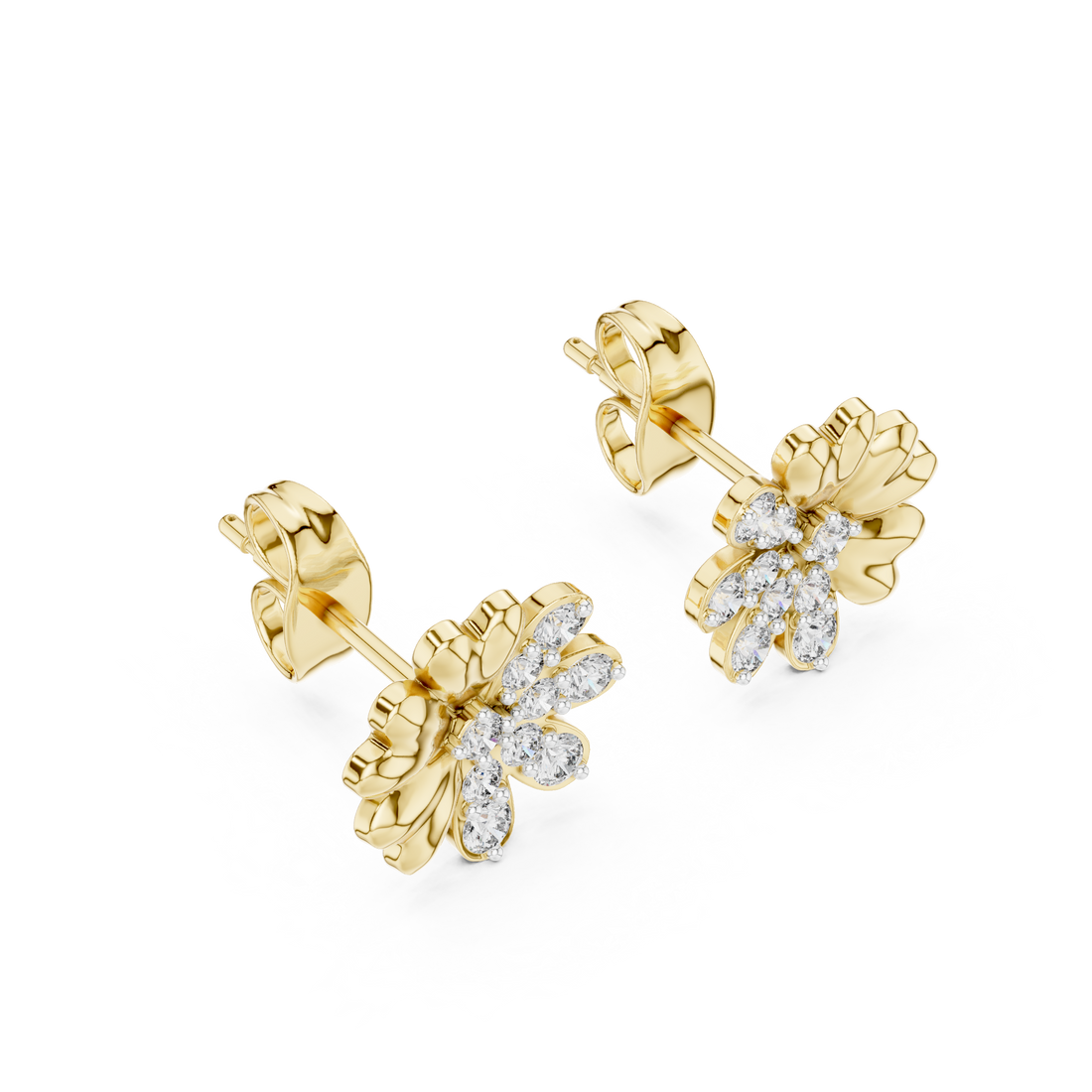 Classic gold wedding set with elegant style.