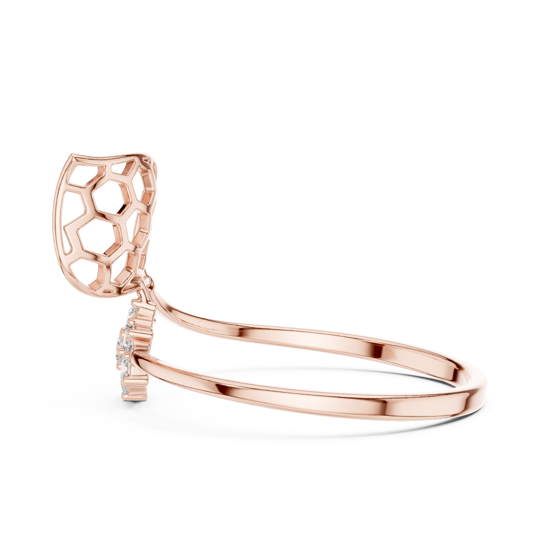 Elegant bridal collar necklace with intricate craftsmanship.