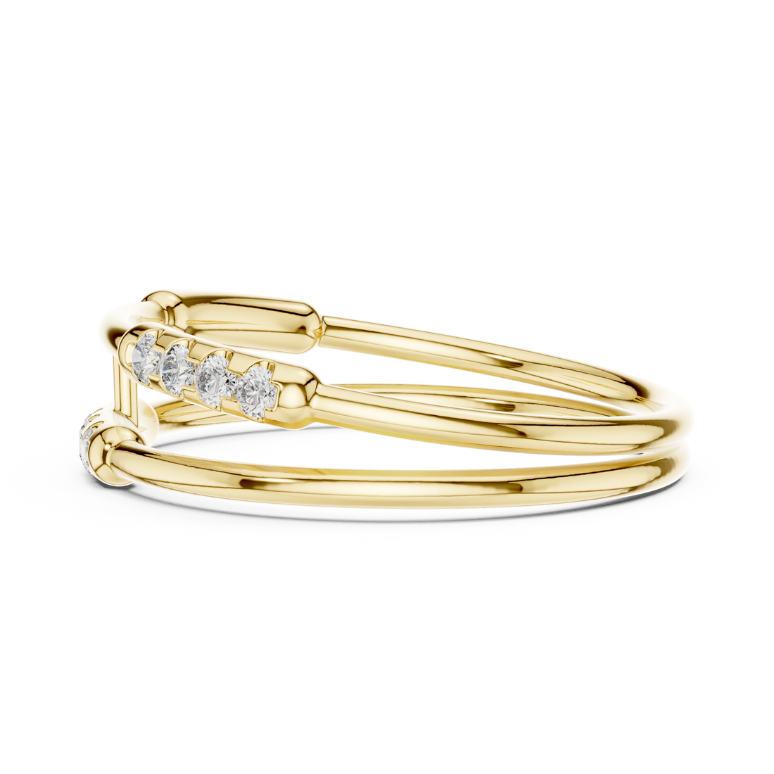Luxury bridal diamond set featuring high-end craftsmanship.