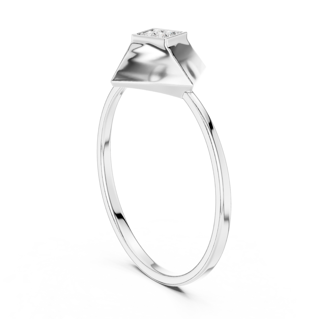 Gold toe ring with floral engraving.