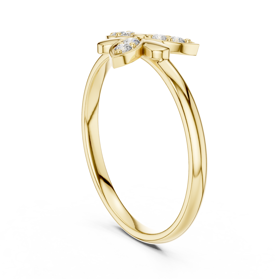 Minimal necklace with sleek polished metal.