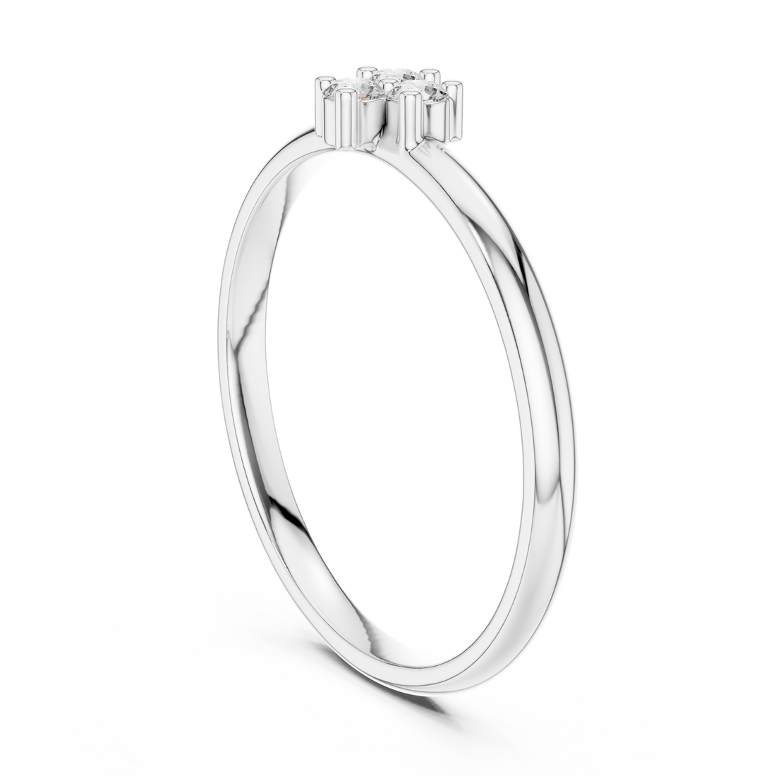 Minimal necklace with sleek polished metal.