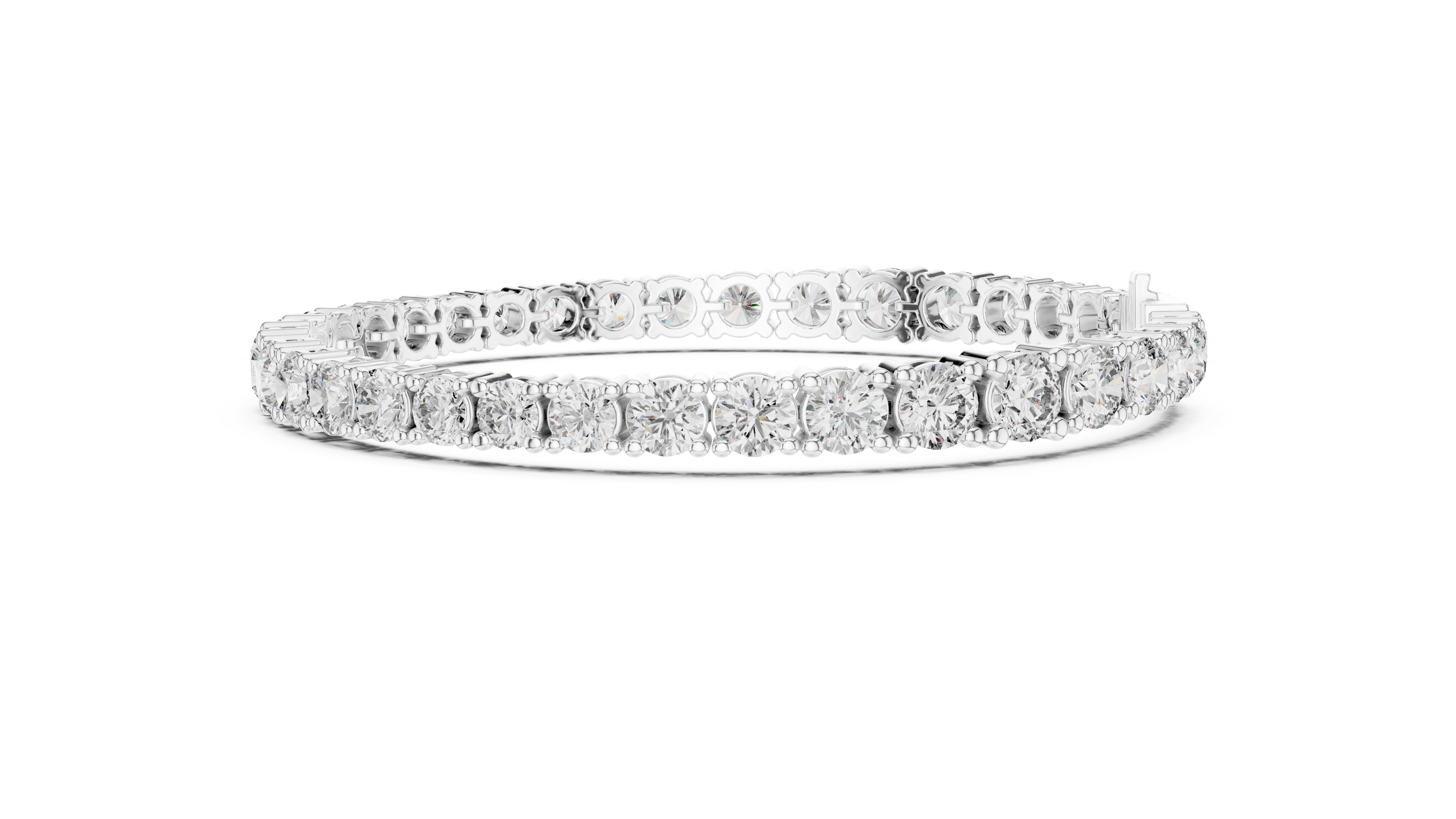 Graduated Round Cut Diamond Tennis Link Bracelet with Elegant Continuous Sparkle