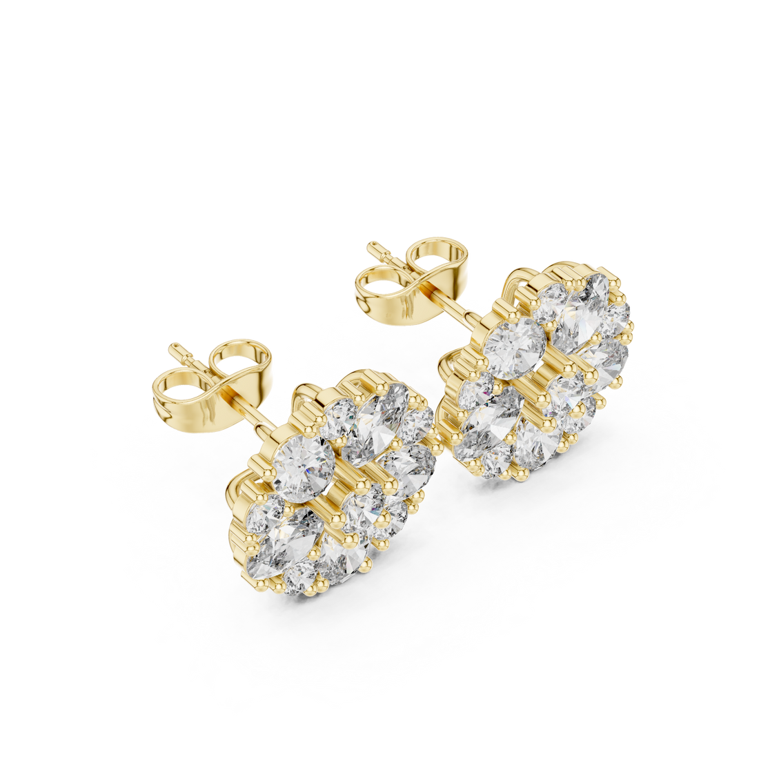 Elegant gold tennis bracelet featuring continuous line of sparkling diamonds.
