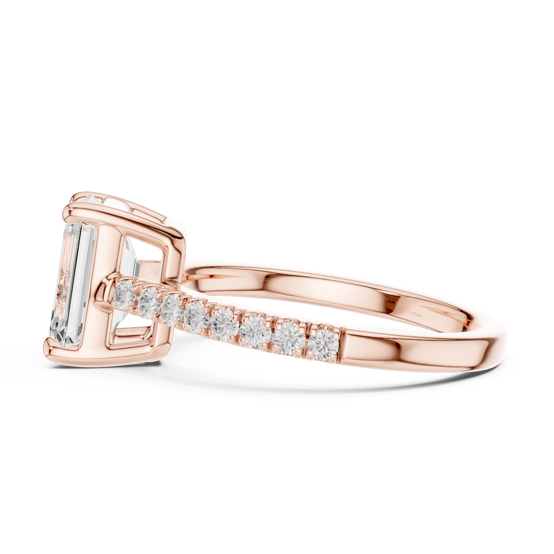 Minimalist men's band featuring smooth polished gold surface.