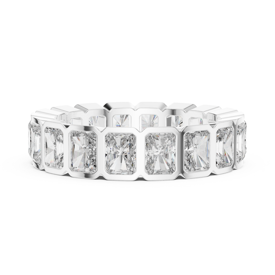Rope chain bracelet with twisted texture.