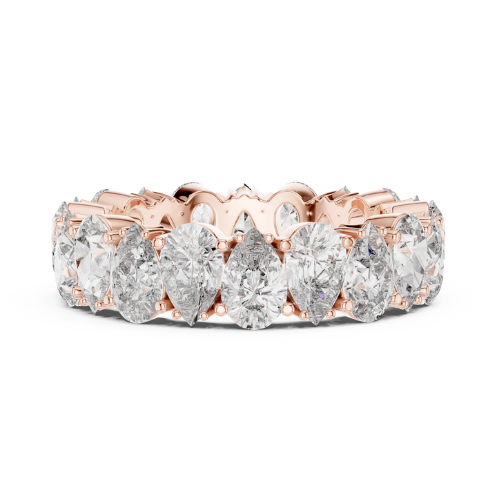 Diamond tennis bracelet with uniform stones.