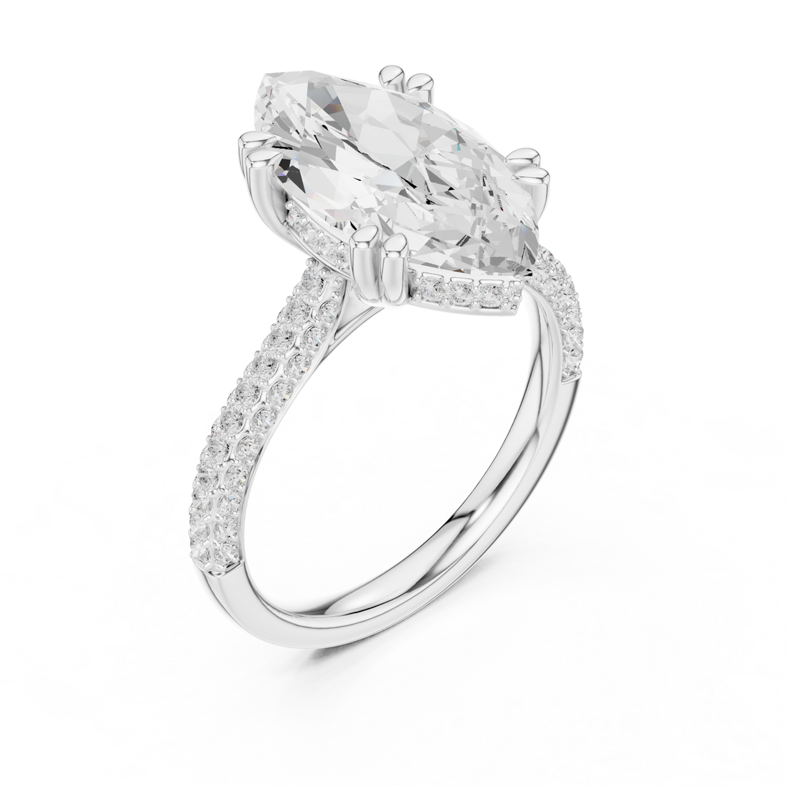 Traditional jewellery set with classic style.