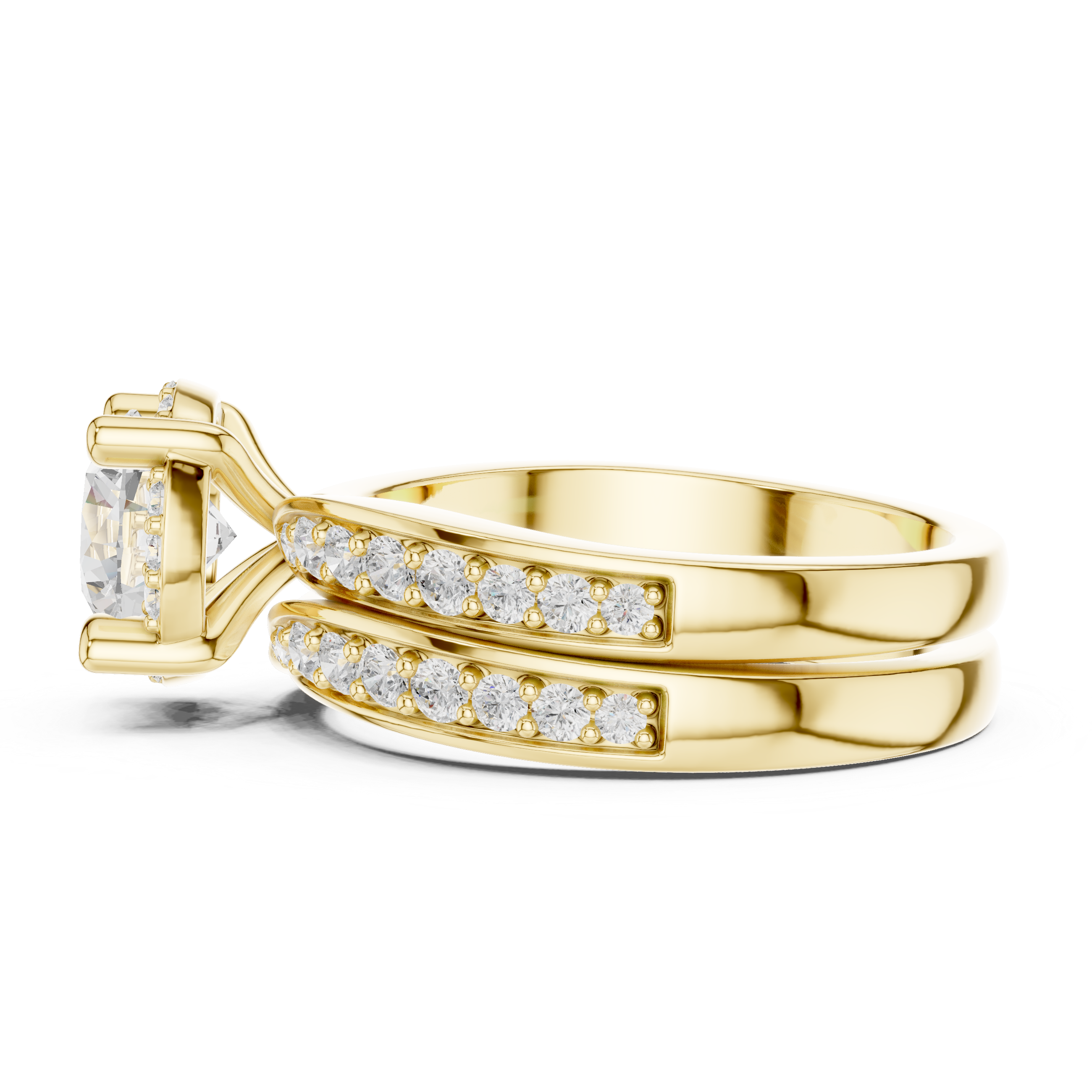 Figaro chain necklace in gold.