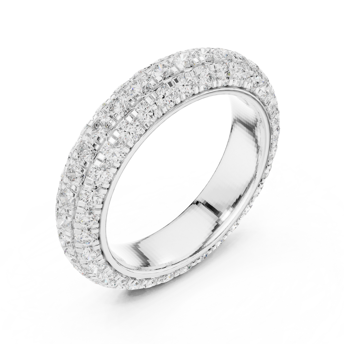 Classic round diamond stud earrings in gold.