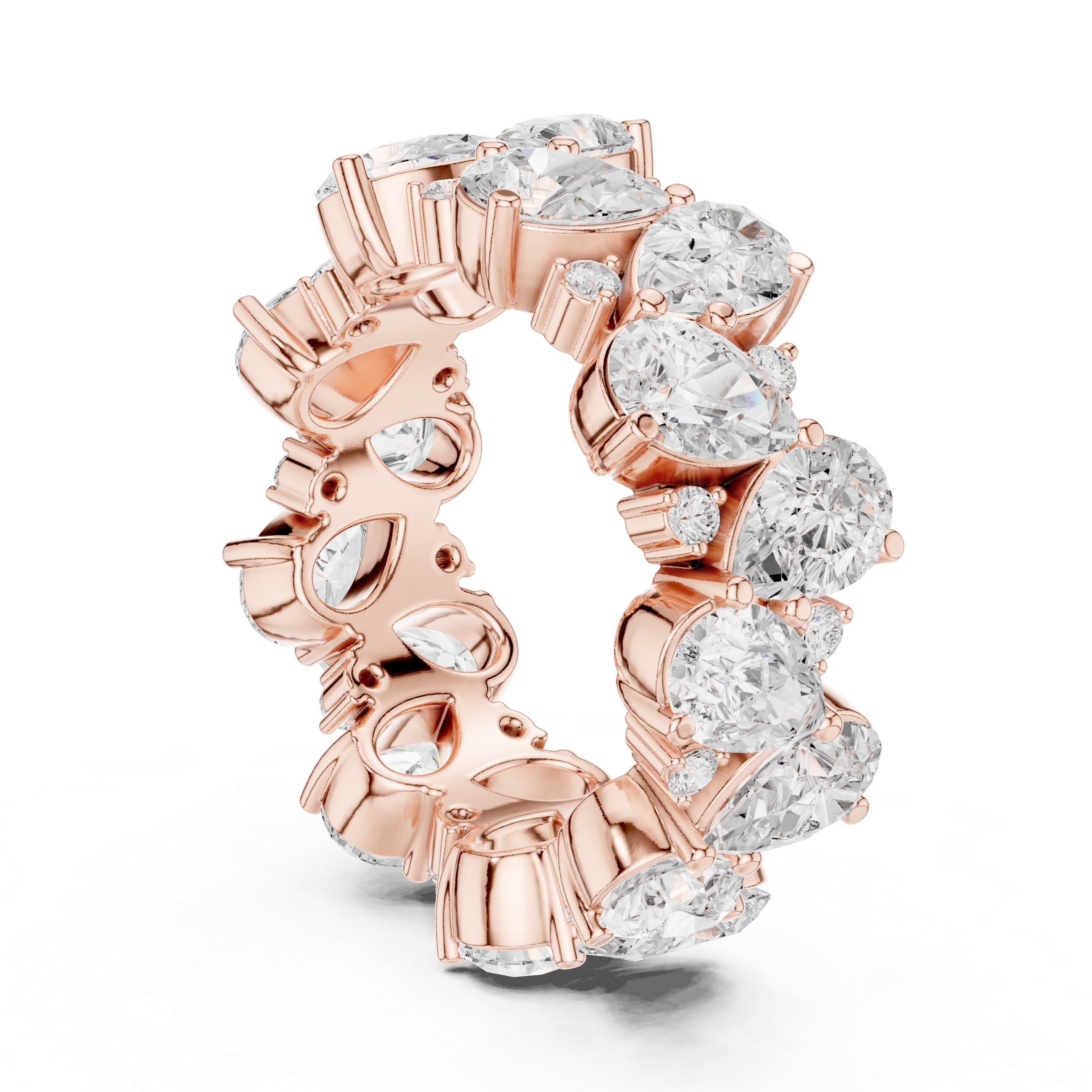 Classic diamond tennis bracelet in gold.