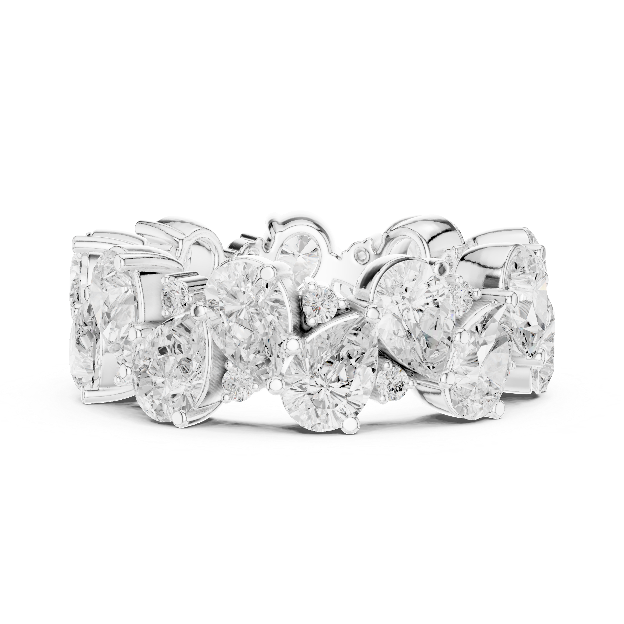 Rope chain bracelet with twisted texture.