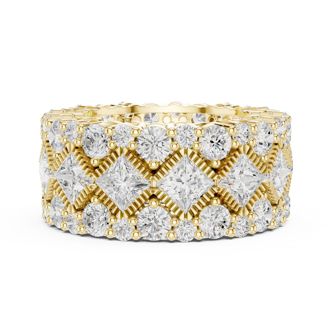 Classic wedding jewellery set with matching pieces.