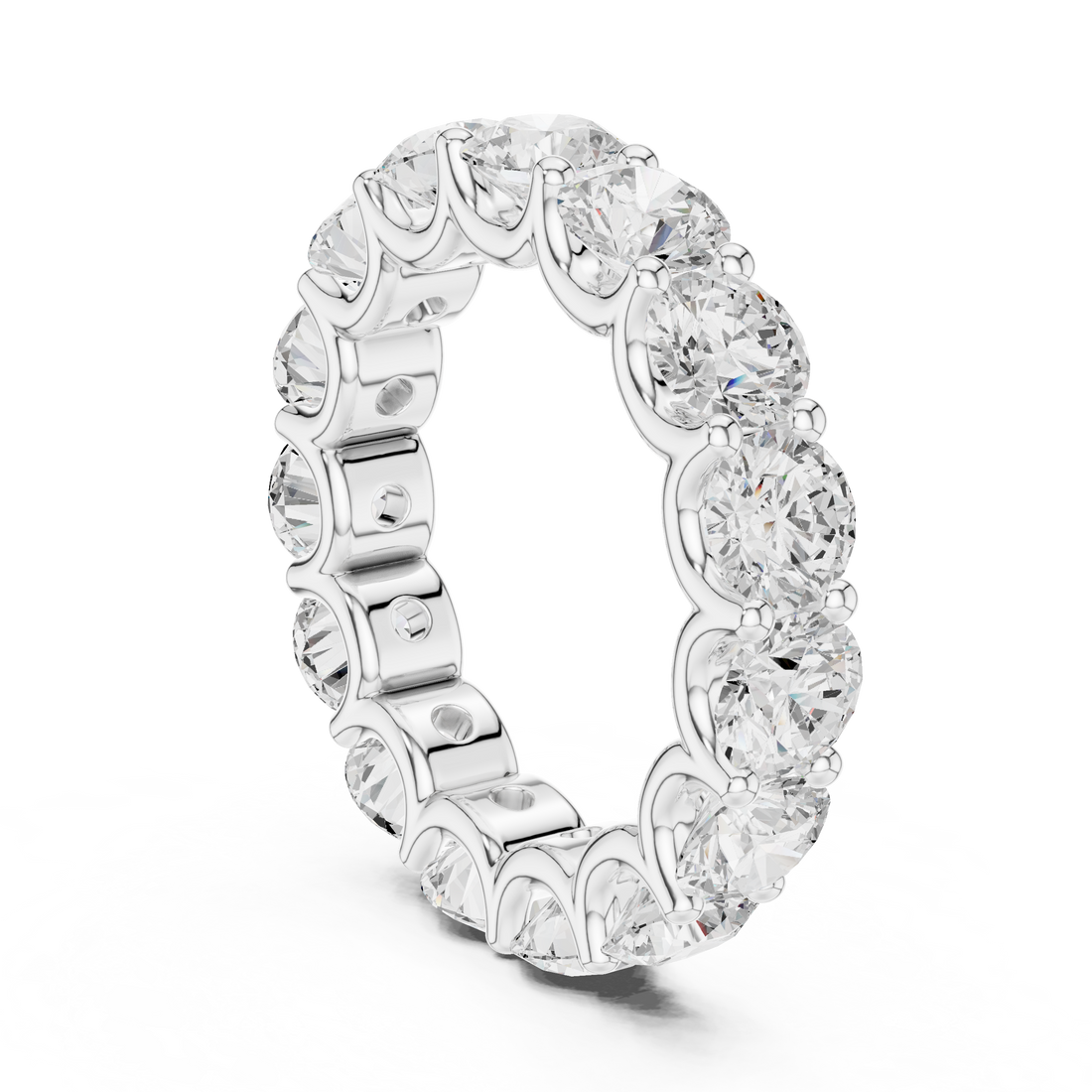 Minimalist thin band toe ring with simple modern look.
