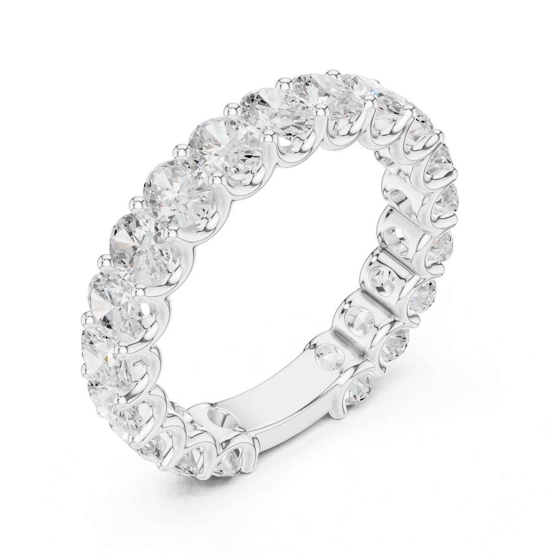Classic wedding jewellery set featuring matching gold accessories.