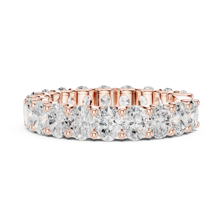 Classic cuff bracelet featuring engraved detailing.