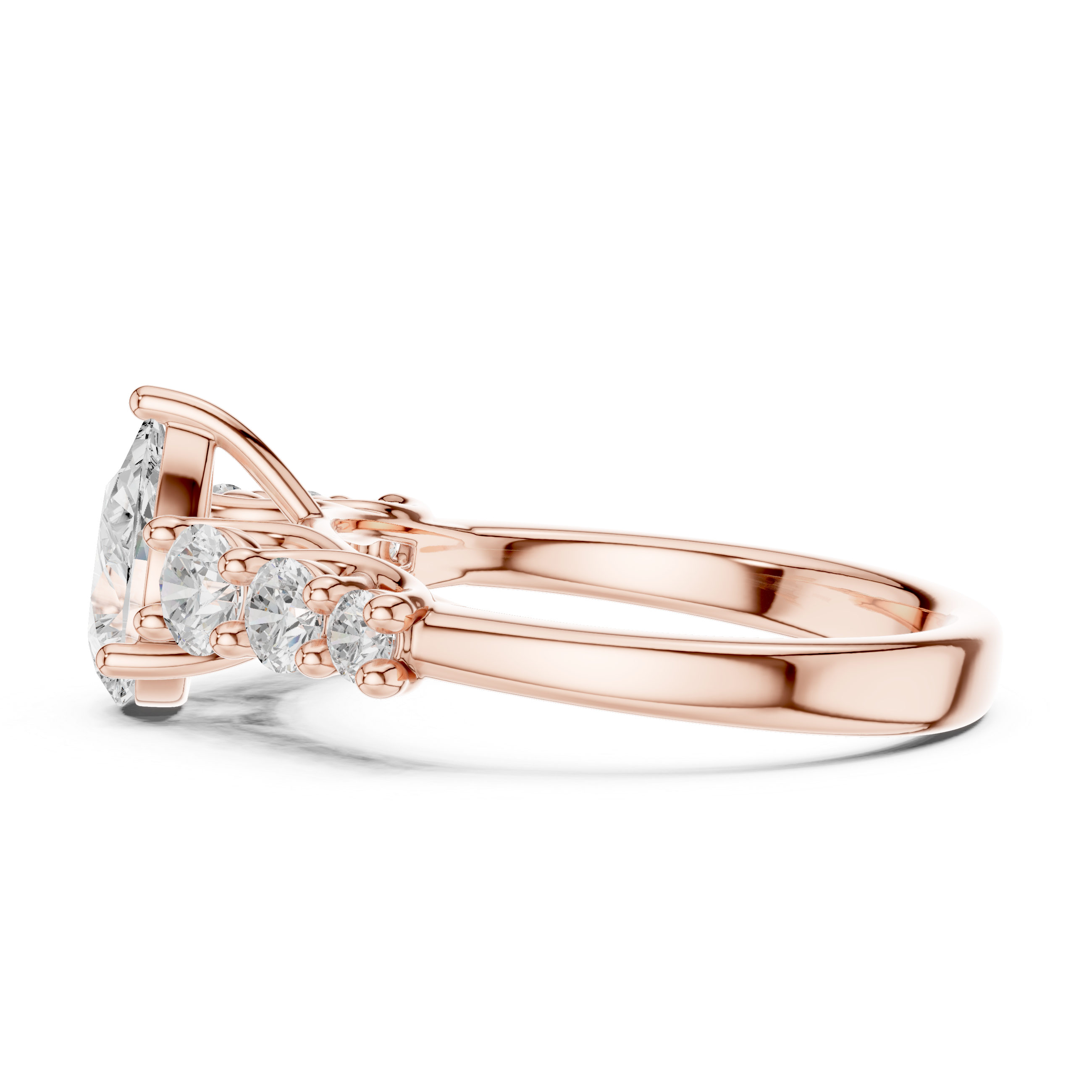 Luxury bridal diamond set featuring high-end craftsmanship.