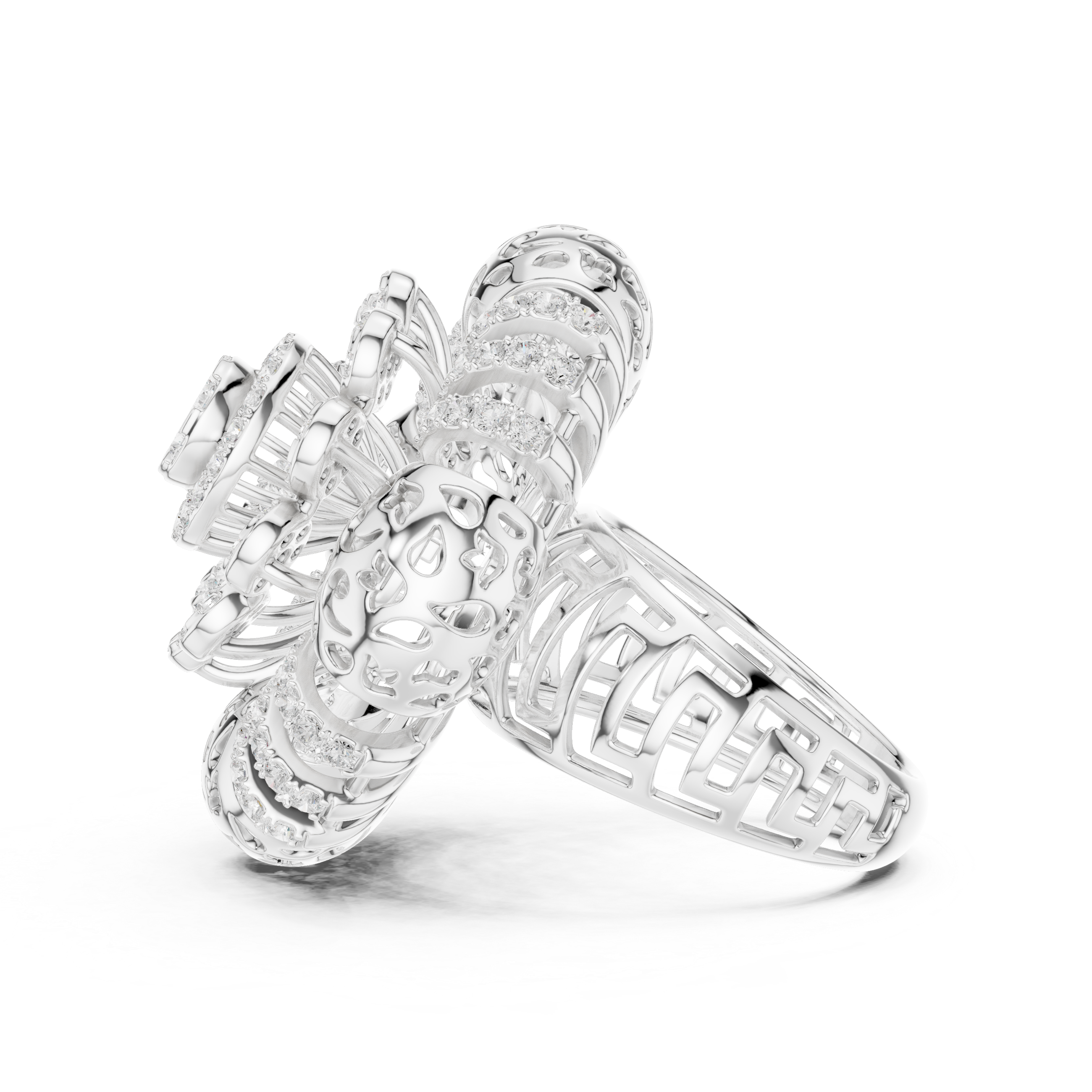 Elegant chain bracelet featuring delicate interlocking links and polished finish.