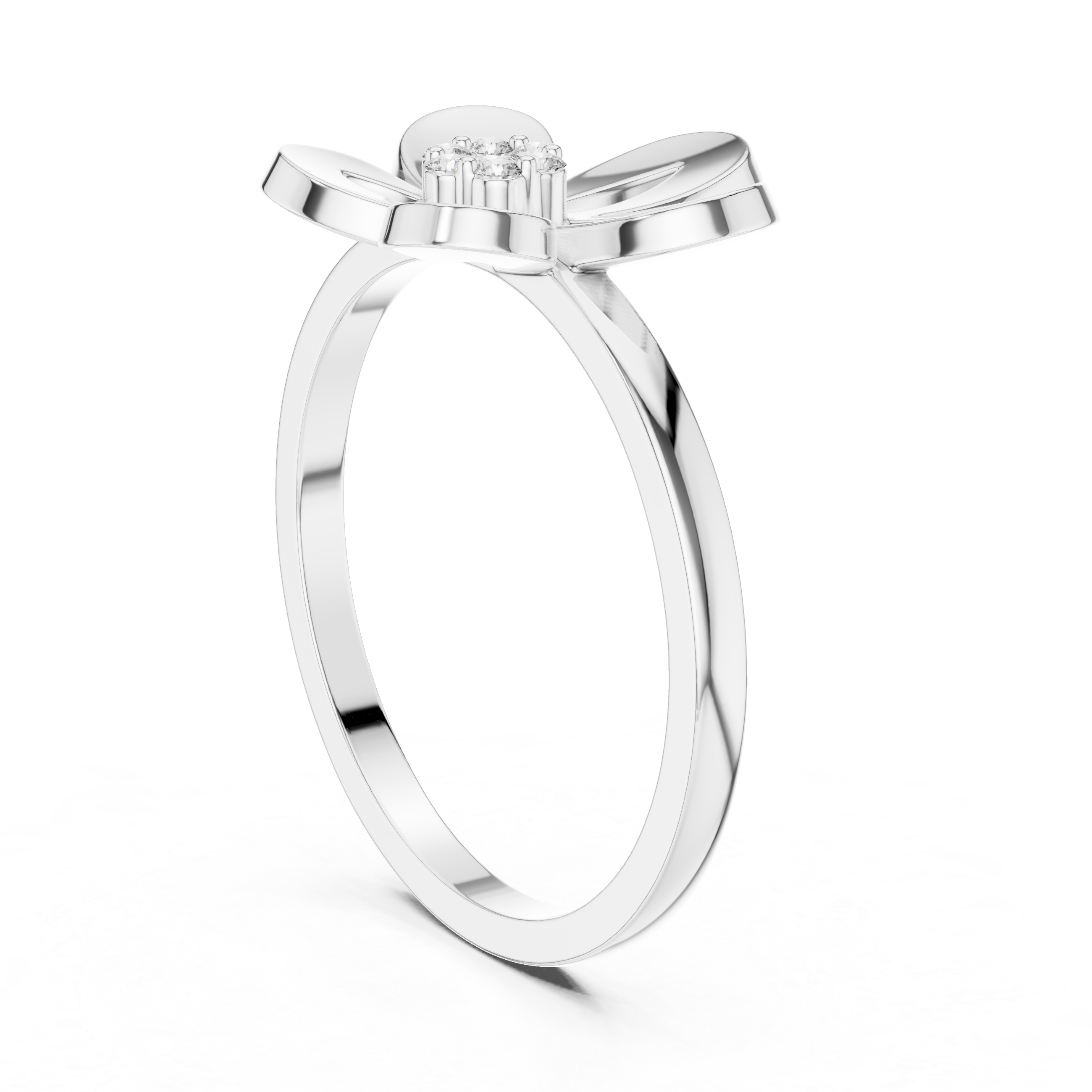 Diamond choker necklace with brilliant shine.