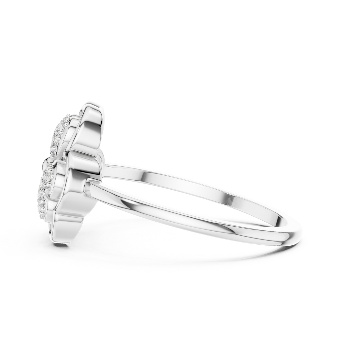 Classic bridal choker necklace with ornate design.