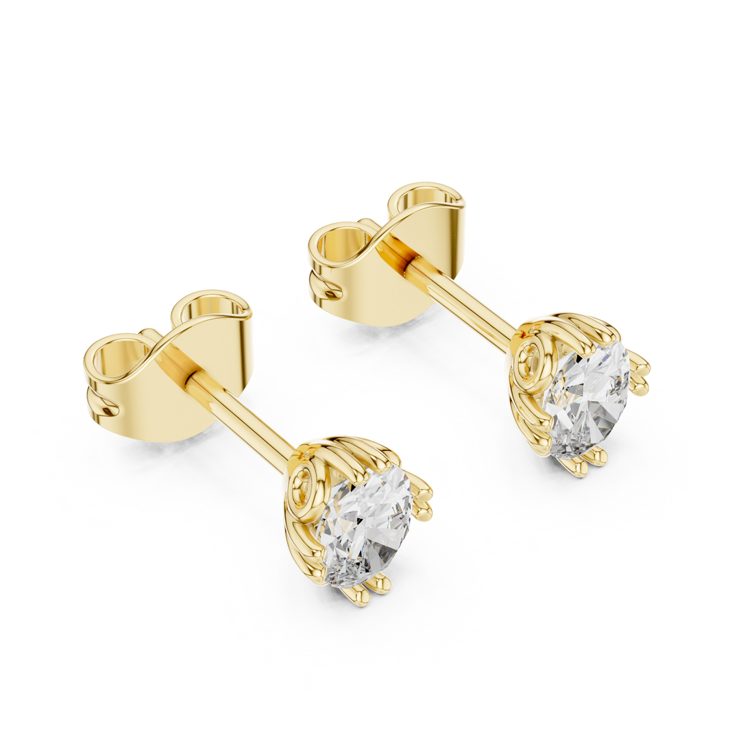 Simple gold chain with polished links.
