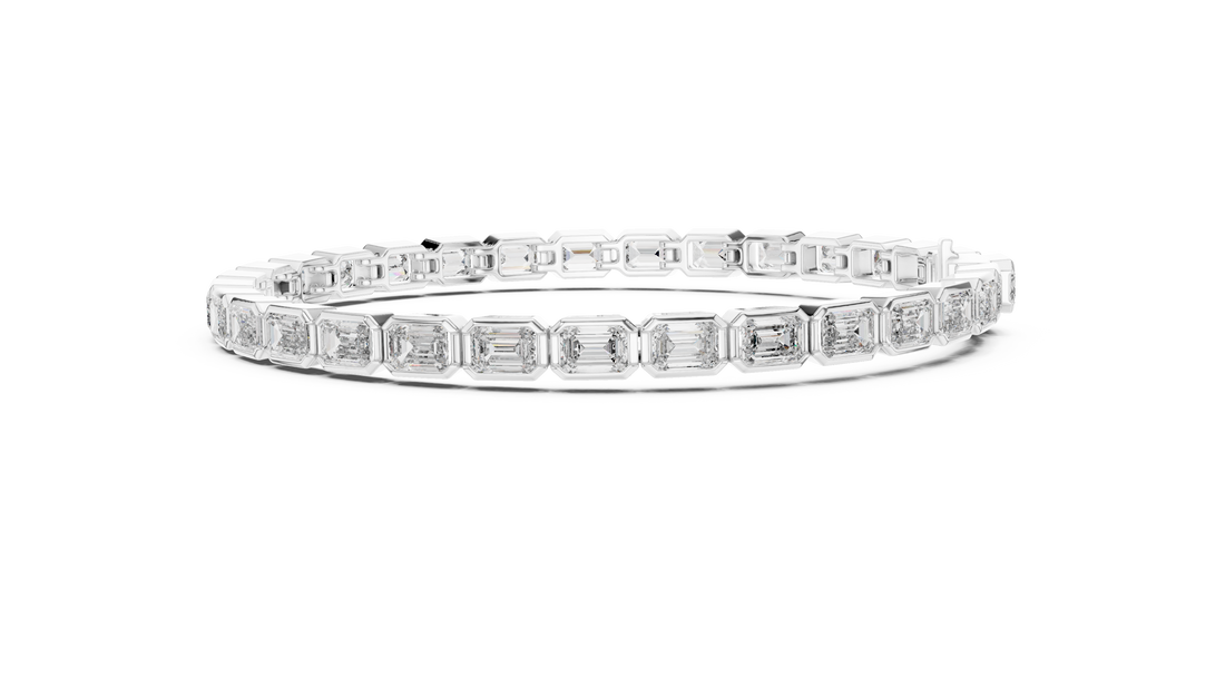 Emerald Cut Diamond Tennis Chain Bracelet in Sleek Bezel Setting
