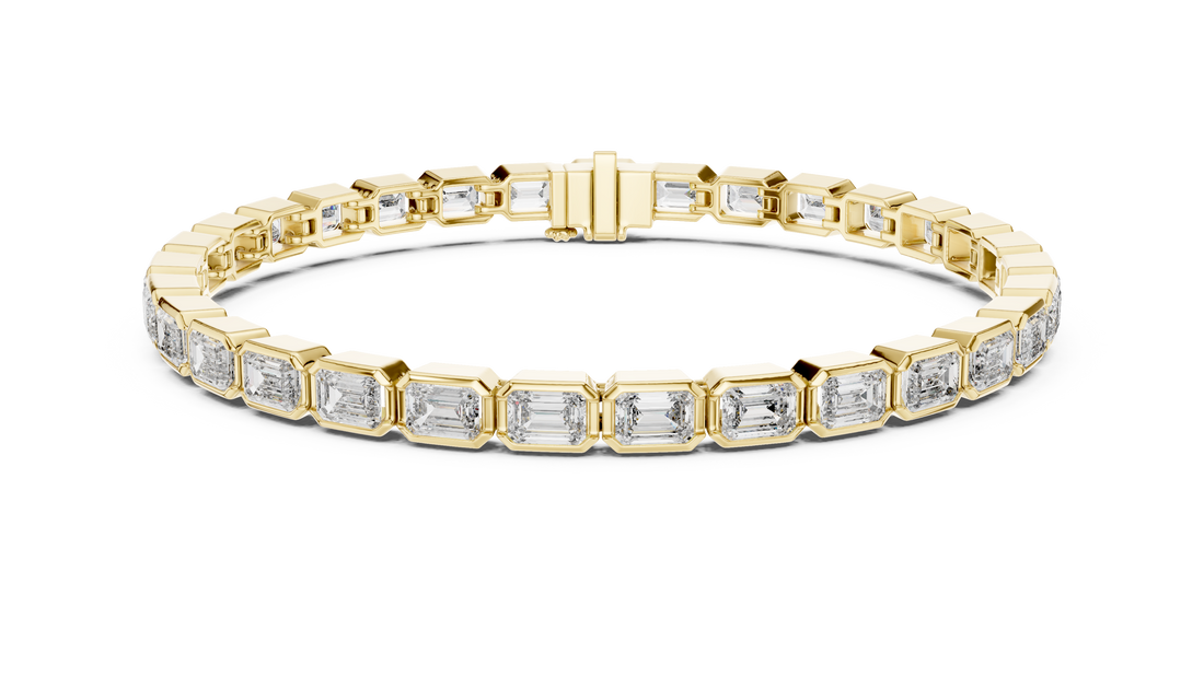Emerald Cut Diamond Tennis Chain Bracelet in Sleek Bezel Setting