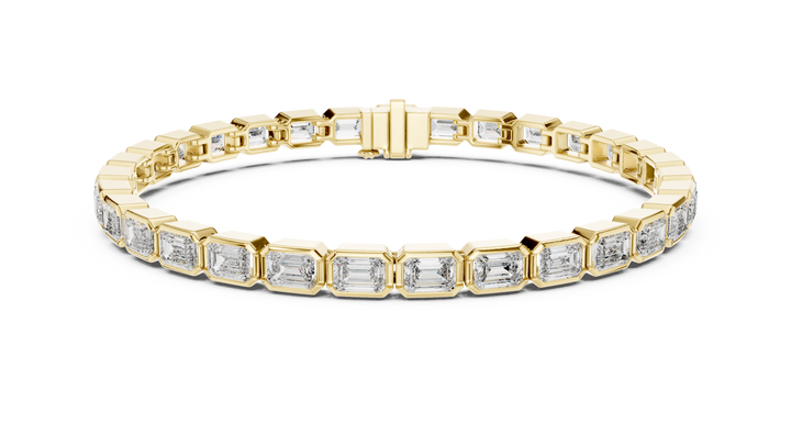 Emerald Cut Diamond Tennis Chain Bracelet in Sleek Bezel Setting
