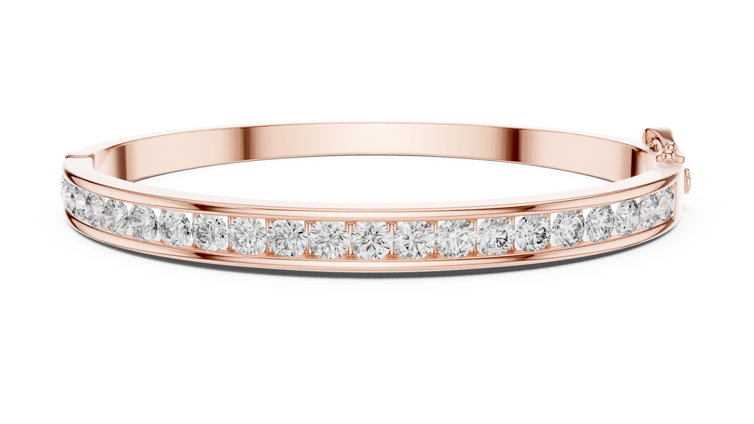 Diamond choker necklace with brilliant sparkle.