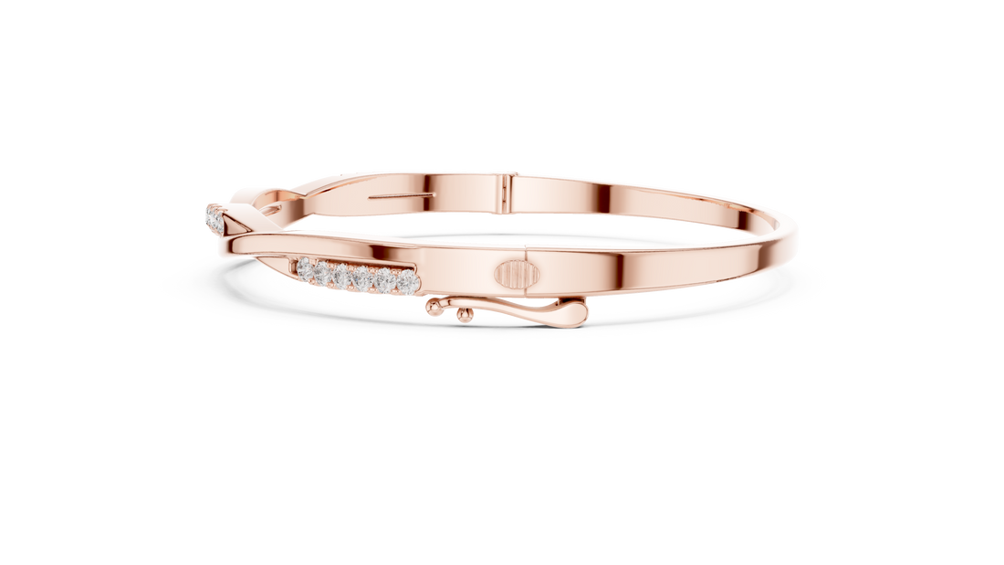 Round Cut Diamond Pavé Twisted Bangle Bracelet