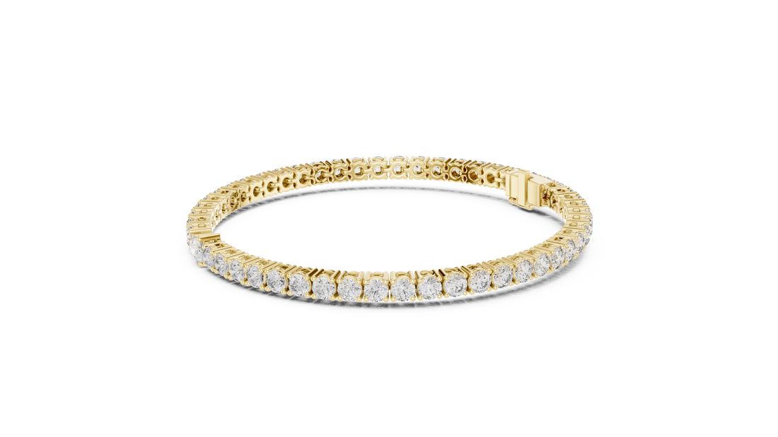 Round Diamond Tennis Chain Bracelet with Pear Cut Center Stone