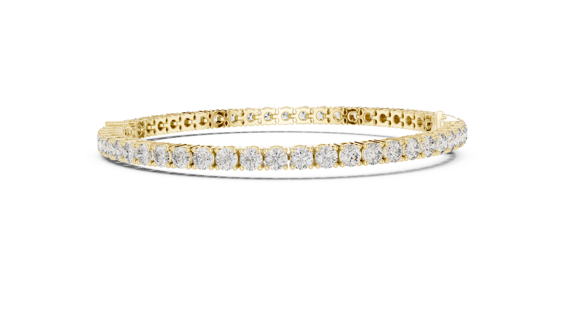 Round Diamond Tennis Chain Bracelet with Pear Cut Center Stone