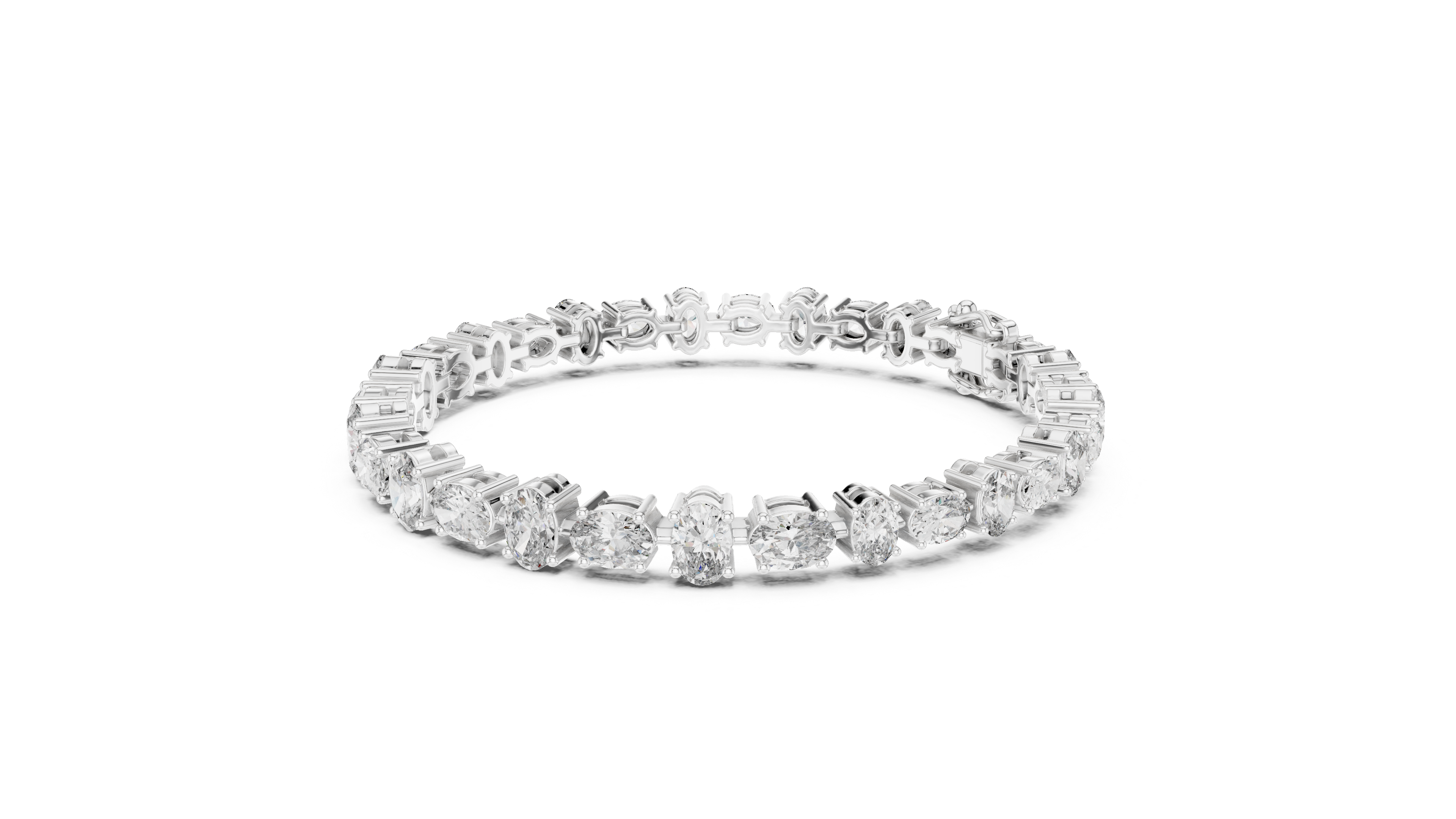 Oval Cut Diamond Tennis Chain Bracelet in Classic Collet Setting with Graduated Brilliance