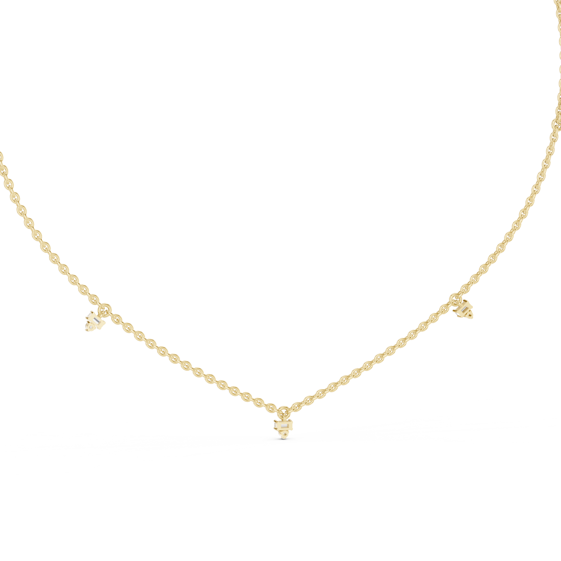 Classic charm bracelet featuring heart-shaped hanging charm.