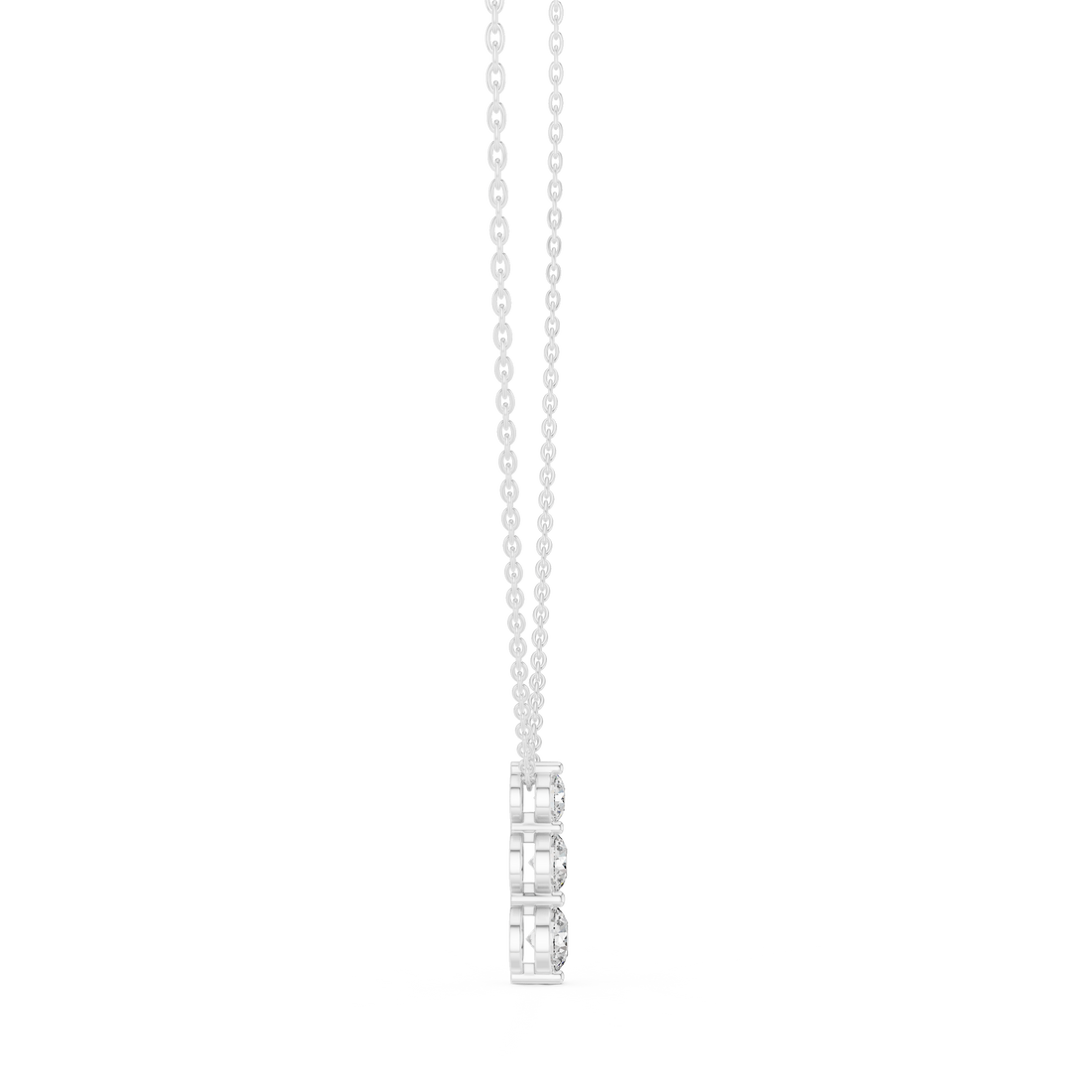 Elegant chain bracelet featuring delicate interlocking links and polished finish.