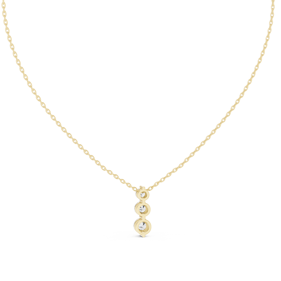 Classic charm bracelet featuring heart-shaped hanging charm.