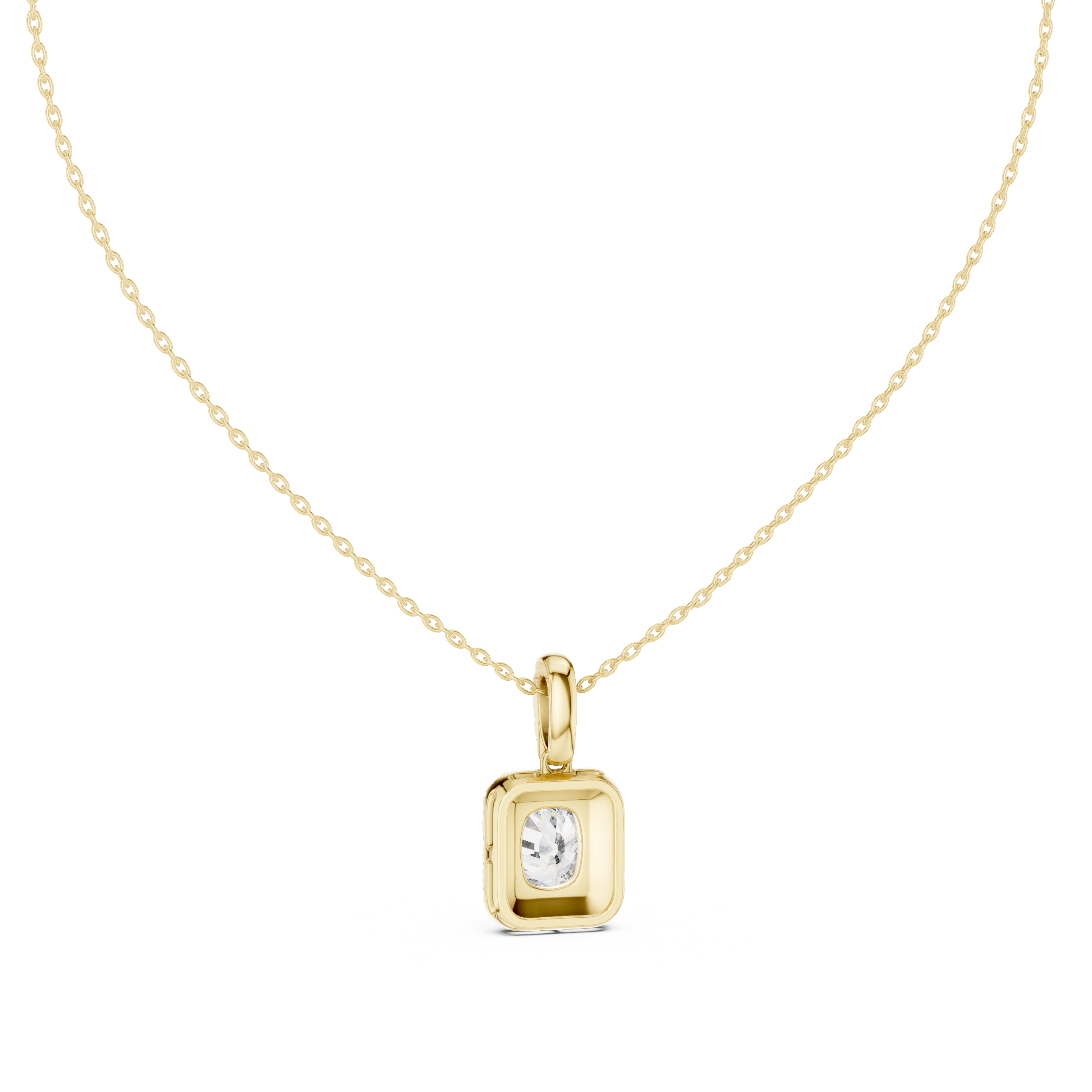 Sparkling featuring intricate diamond detail and fine finish