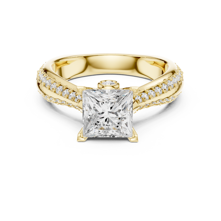 Princess Cut Diamond Solitaire Engagement Ring with Pavé Split Shank Accents
