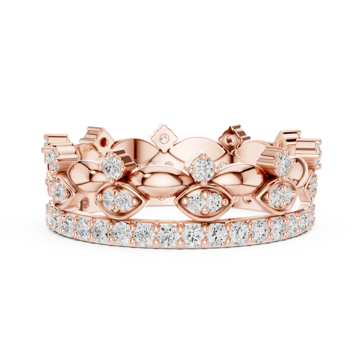 Classic floral brooch featuring detailed petal shapes and polished finish.