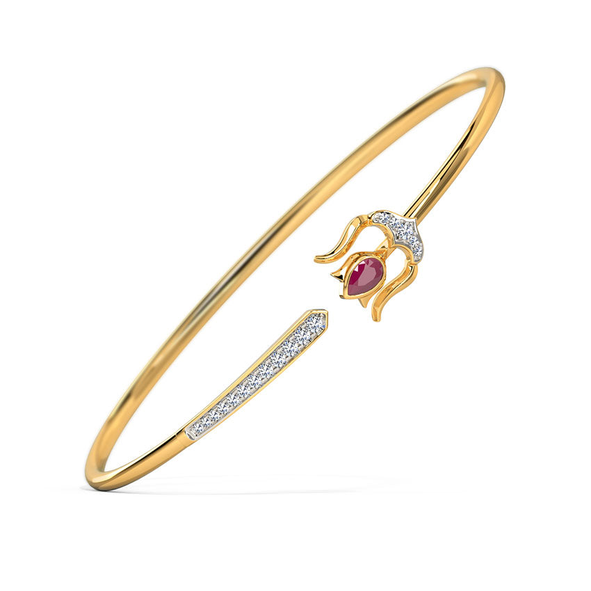 Trishul Kavacha Diamond Bracelet