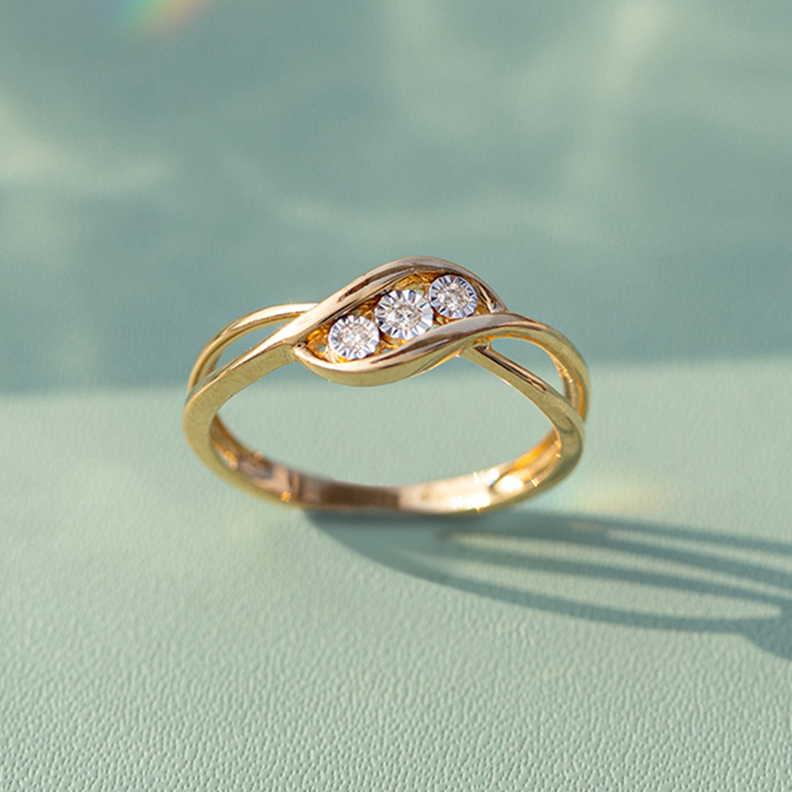 Trio Miracle Plate Diamond Ring