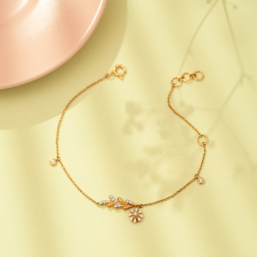 Petal Sparkle Diamond Chain Bracelet