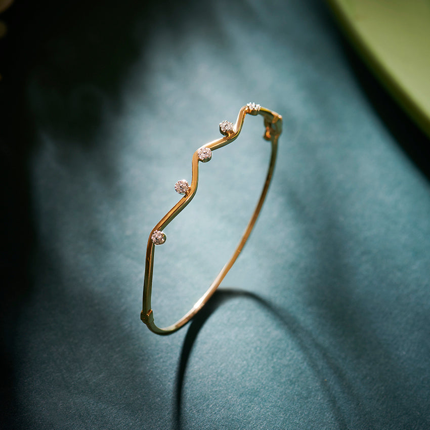 Curvy Cluster Diamond Bracelet