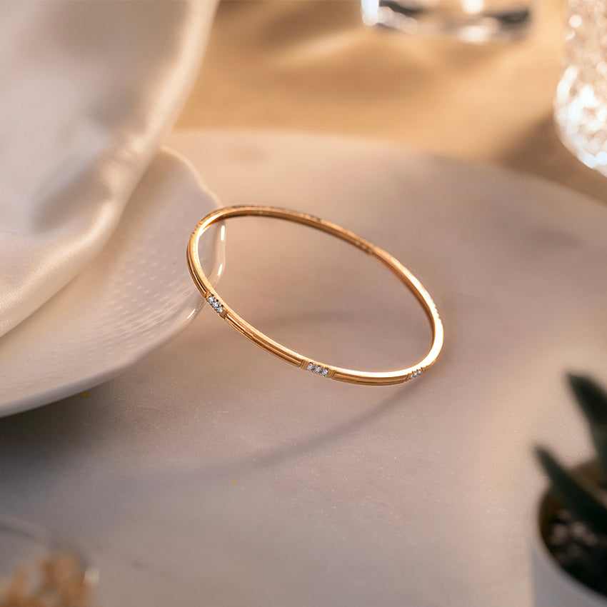 Bella Diamond Bangle