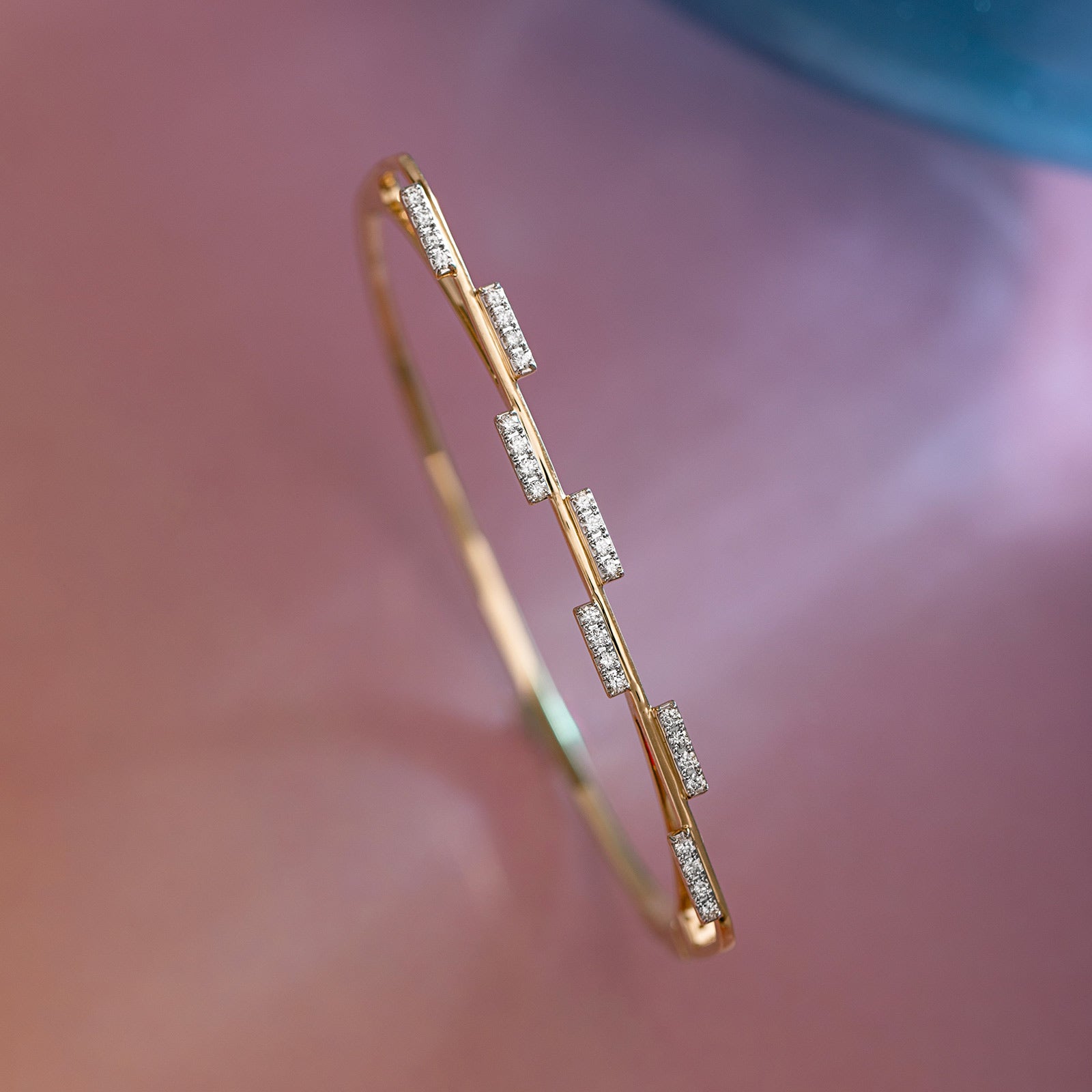 Zigzag Cascade Diamond Oval Bracelet