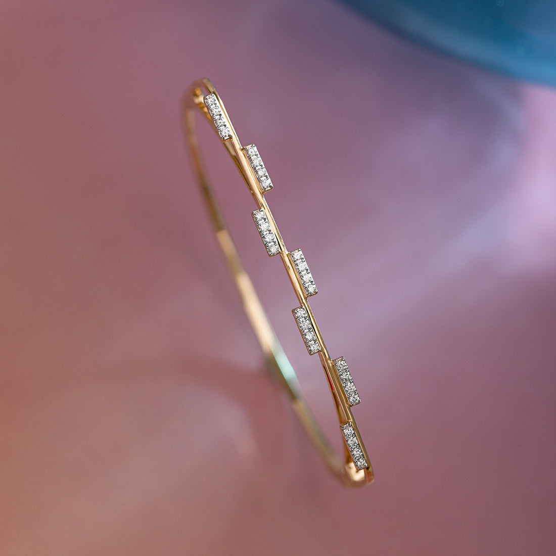 Zigzag Cascade Diamond Oval Bracelet